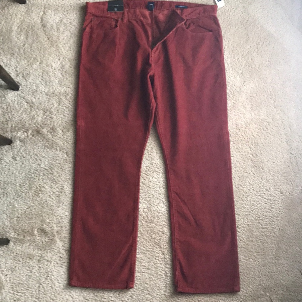 Gap denim washed cords, premium straight fit.